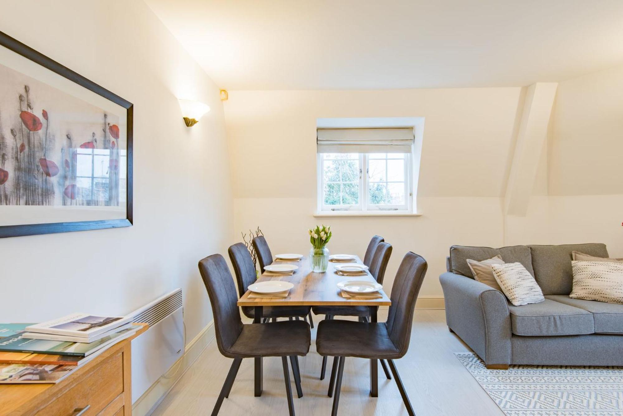 The Linen House By Bloom Stays Canterbury Zewnętrze zdjęcie